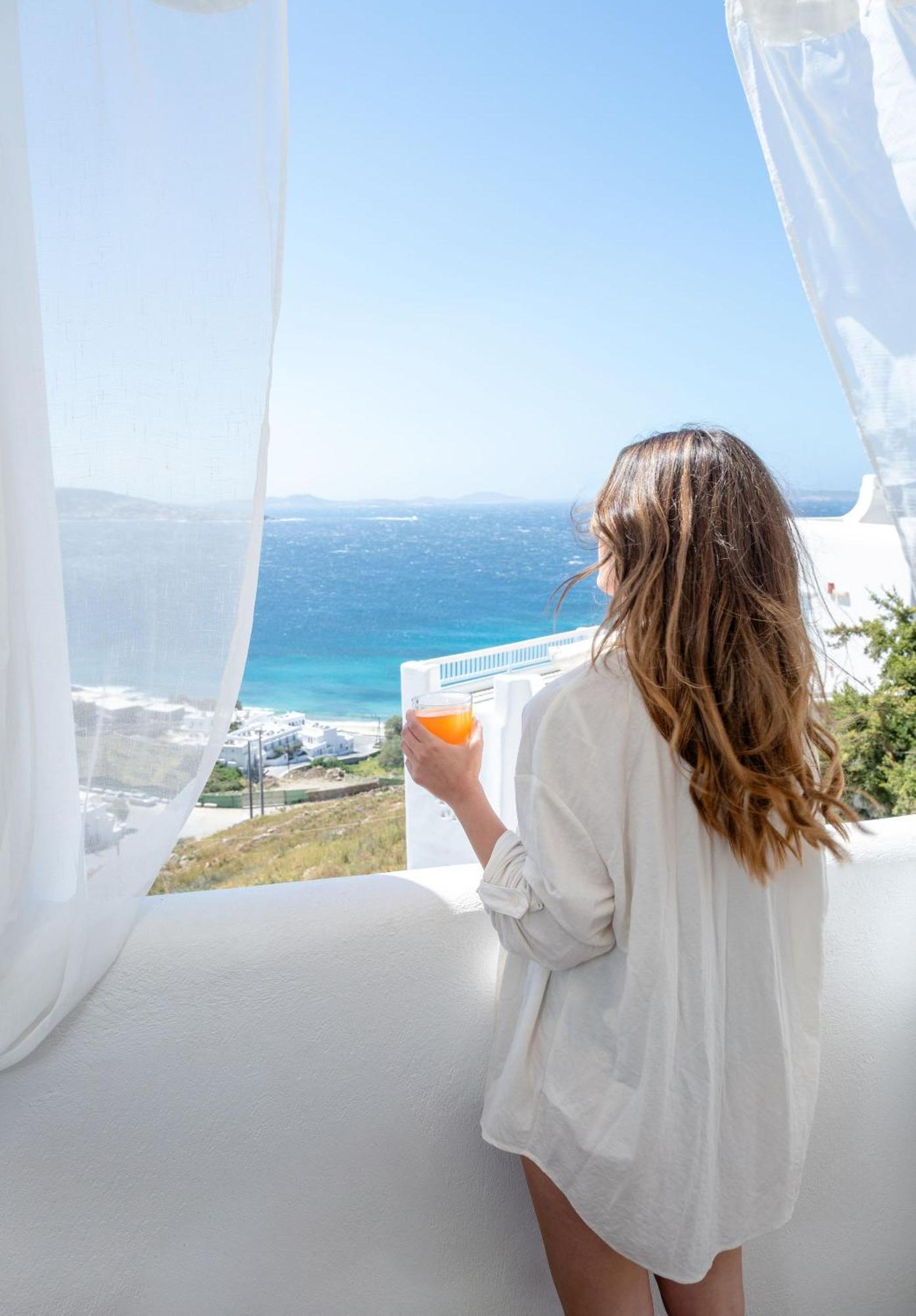 Amelie Suites Mykonos Agios Stefanos  Bagian luar foto