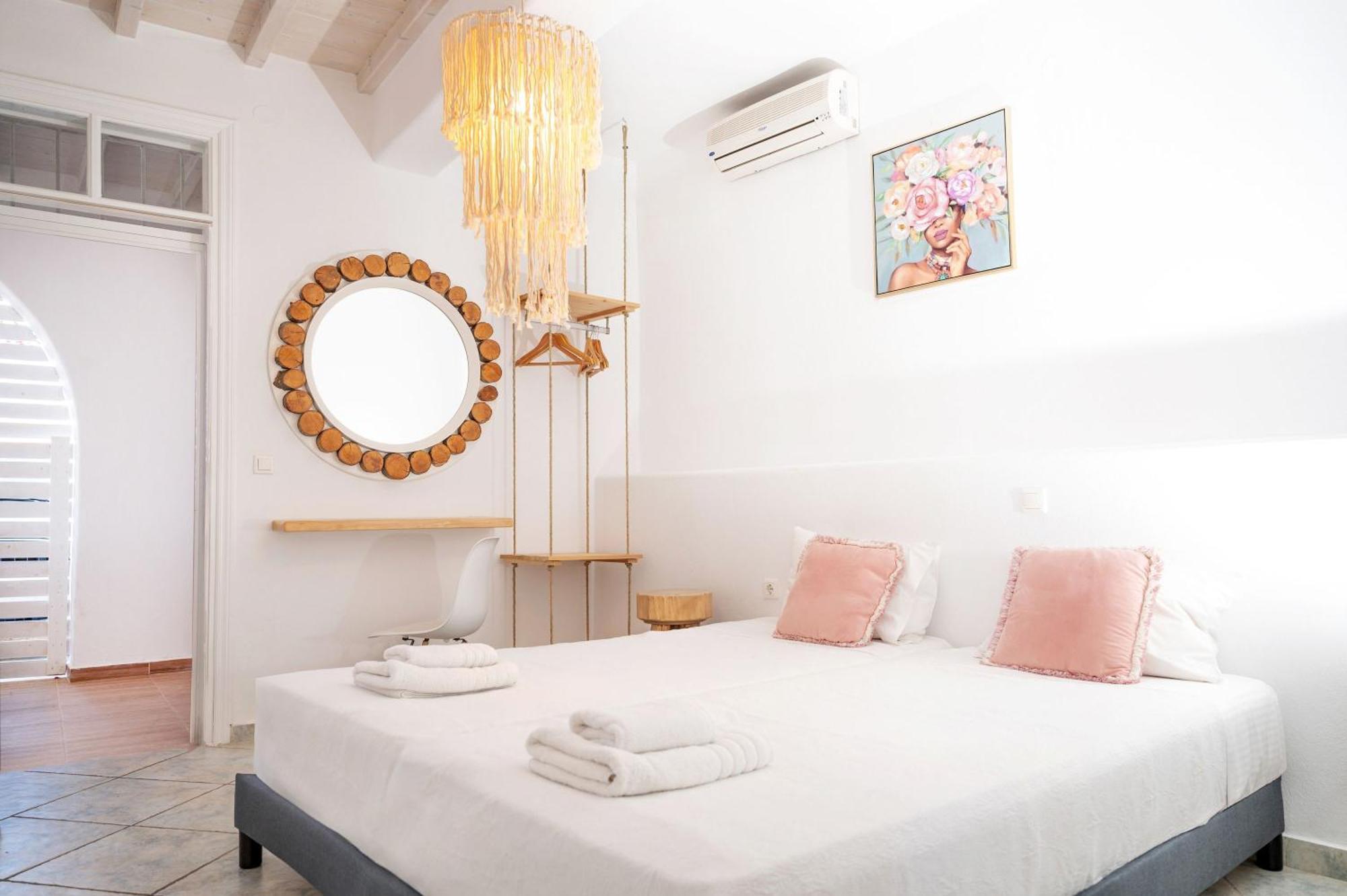 Amelie Suites Mykonos Agios Stefanos  Bagian luar foto